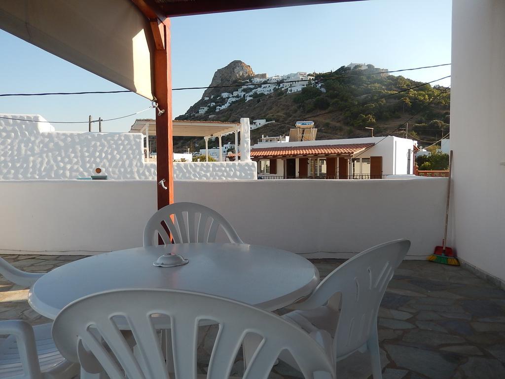 סקירוס Deidamia Hotel חדר תמונה