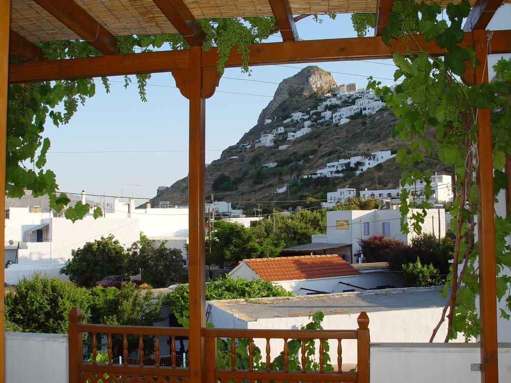 סקירוס Deidamia Hotel מראה חיצוני תמונה