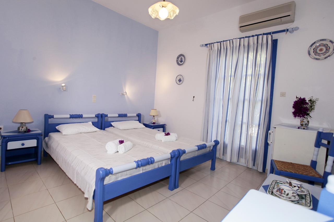 סקירוס Deidamia Hotel מראה חיצוני תמונה