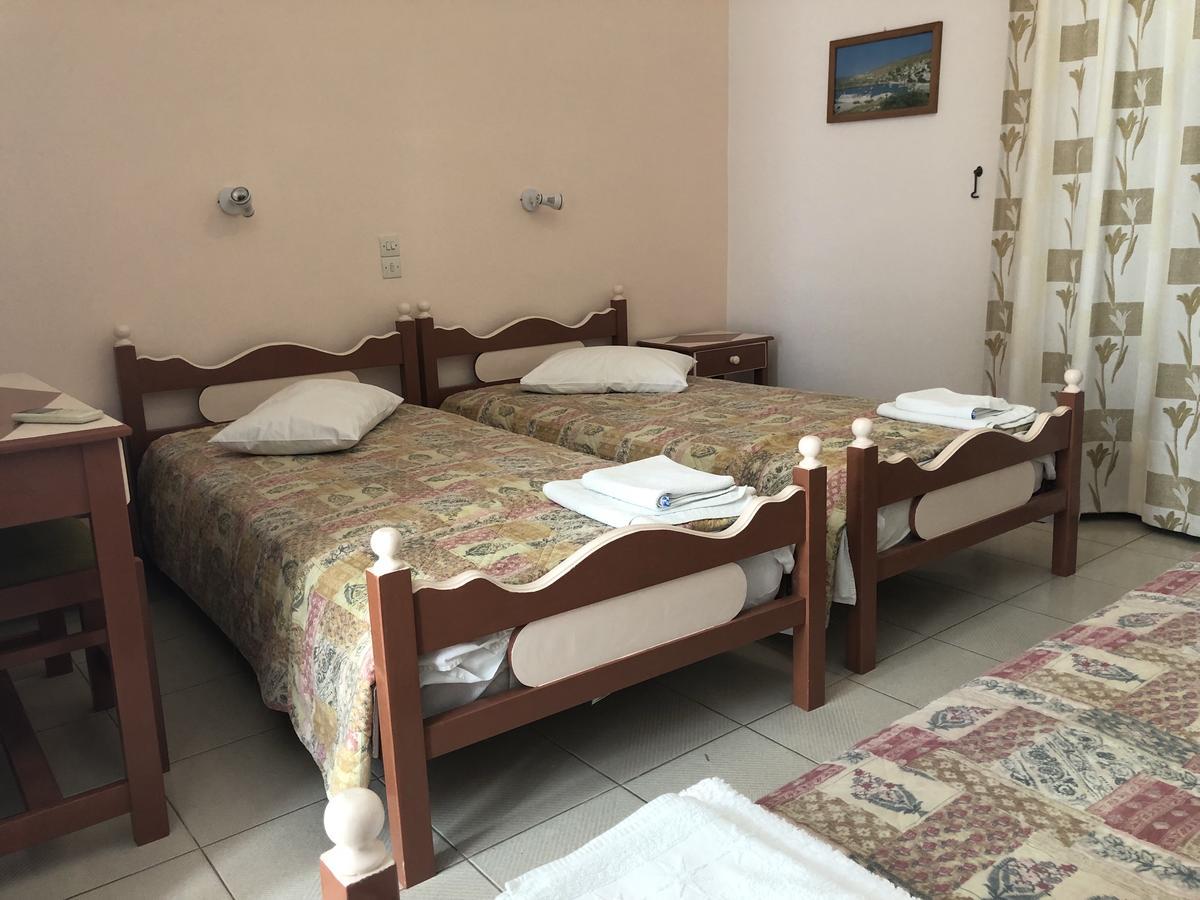 סקירוס Deidamia Hotel מראה חיצוני תמונה