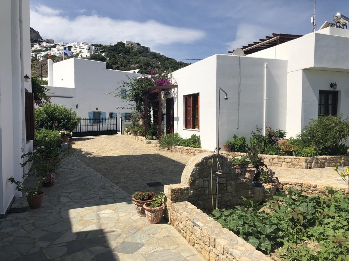 סקירוס Deidamia Hotel מראה חיצוני תמונה