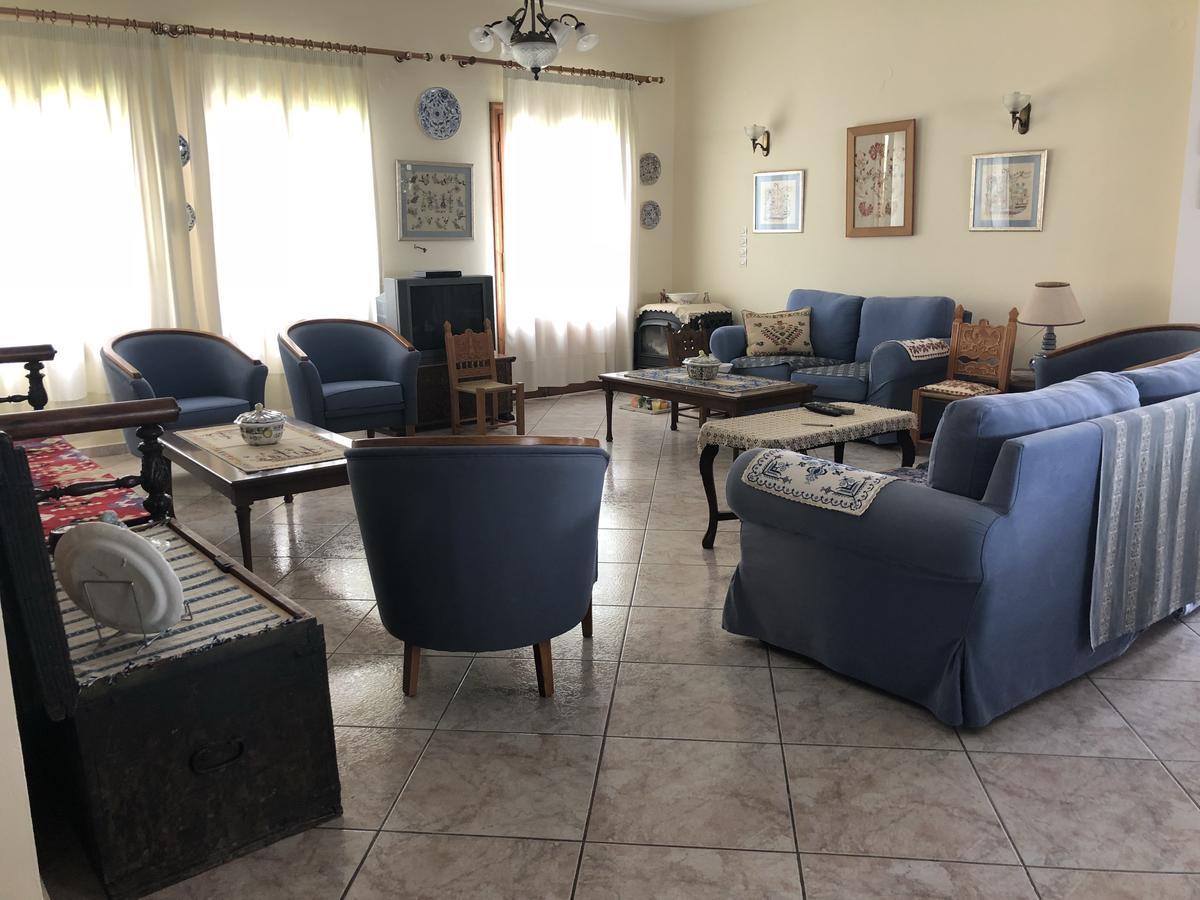 סקירוס Deidamia Hotel מראה חיצוני תמונה