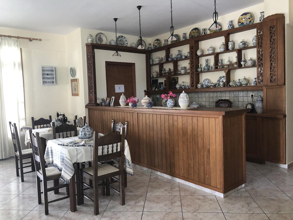 סקירוס Deidamia Hotel מראה חיצוני תמונה