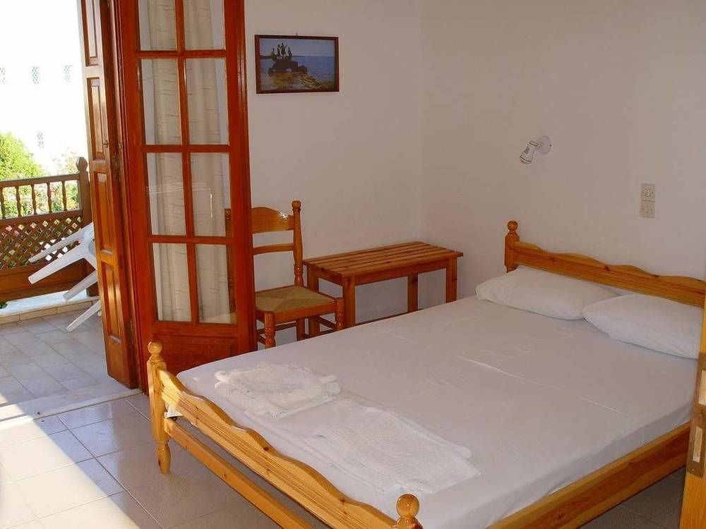 סקירוס Deidamia Hotel מראה חיצוני תמונה